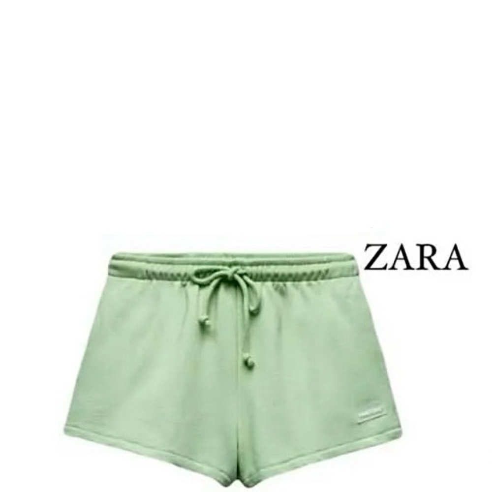 Zara Women's Mint Green Athletic | limited collection Pantone & Zara | USA S